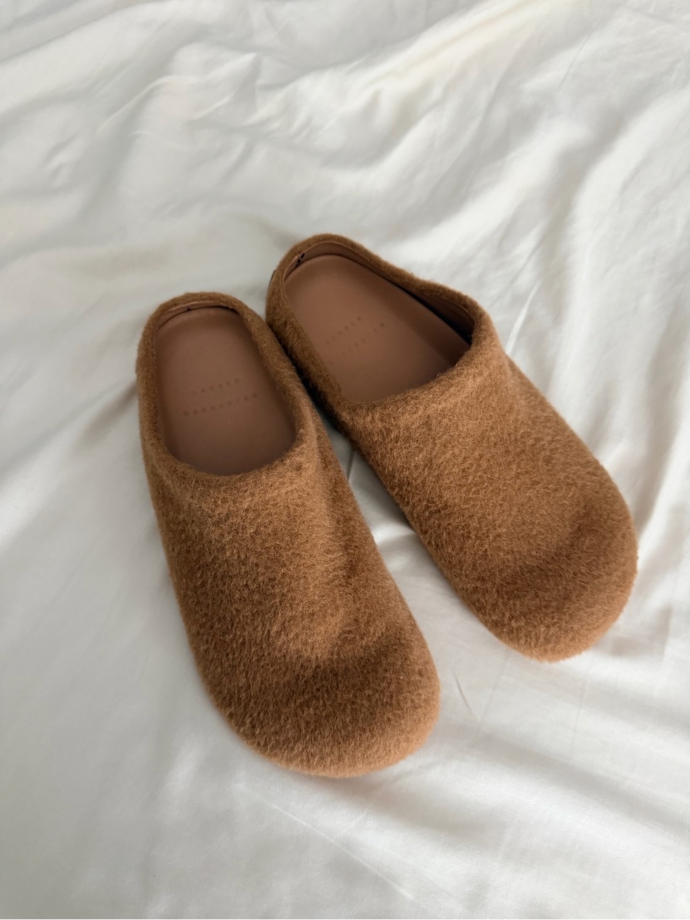 Lauren monoogian mono sherpa tan mule slides size 38 8